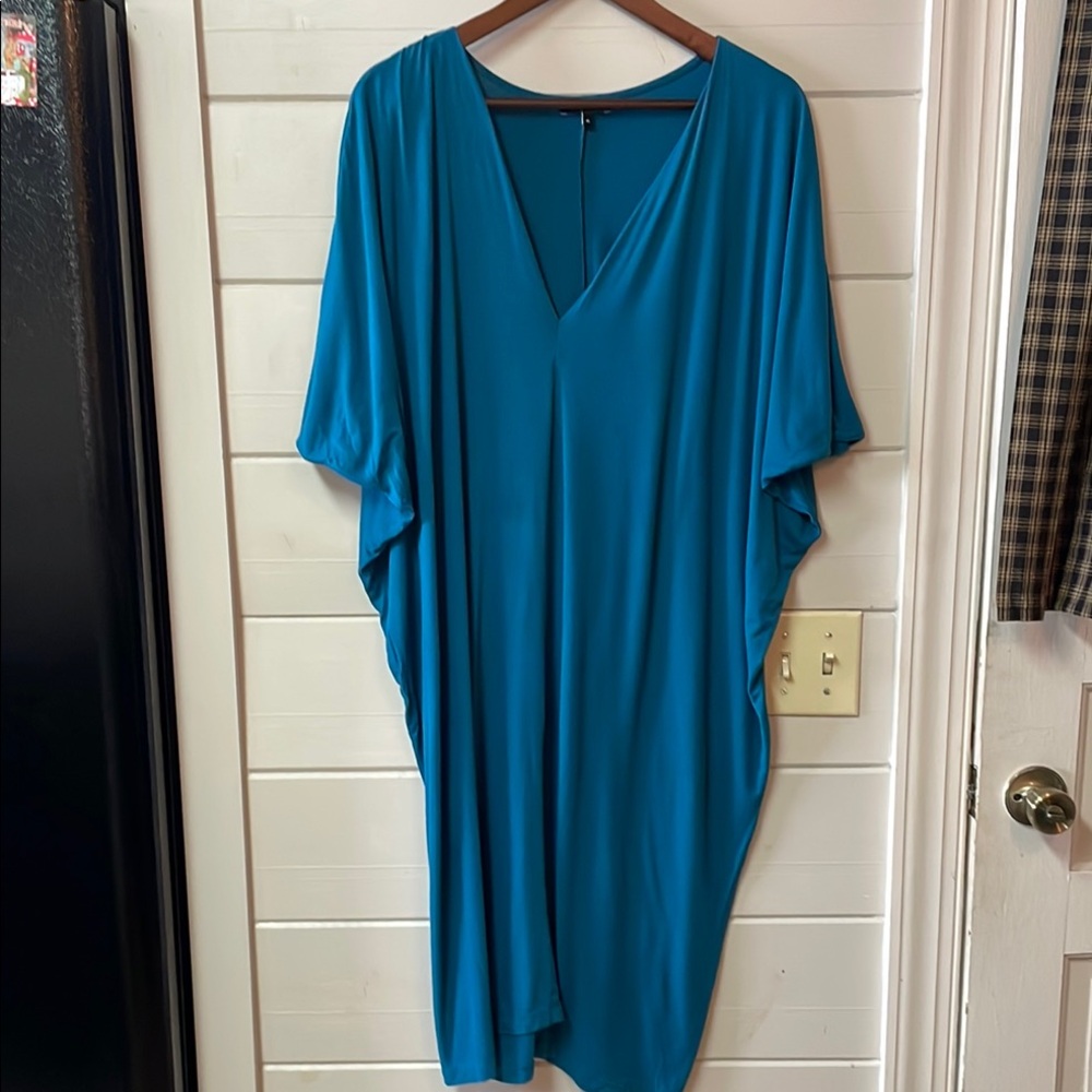 Universal Standard Jersey Knit V Neck Dress Size M.